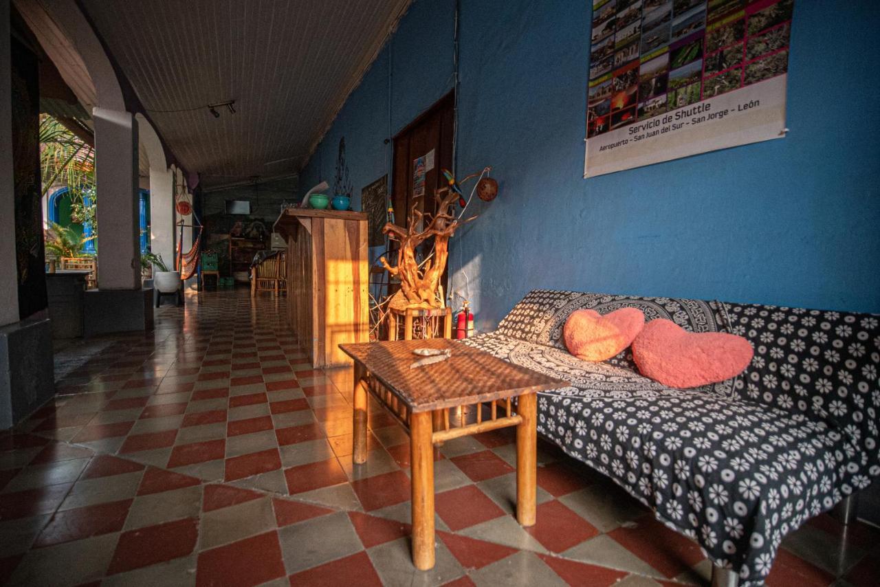 Hostal Mochilas กรานาดา ภายนอก รูปภาพ