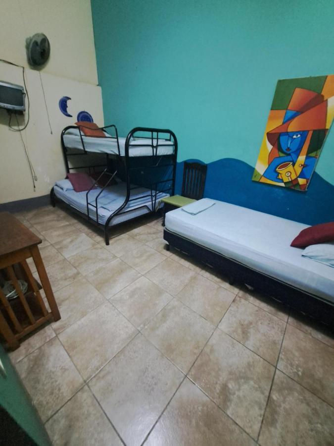 Hostal Mochilas กรานาดา ห้อง รูปภาพ
