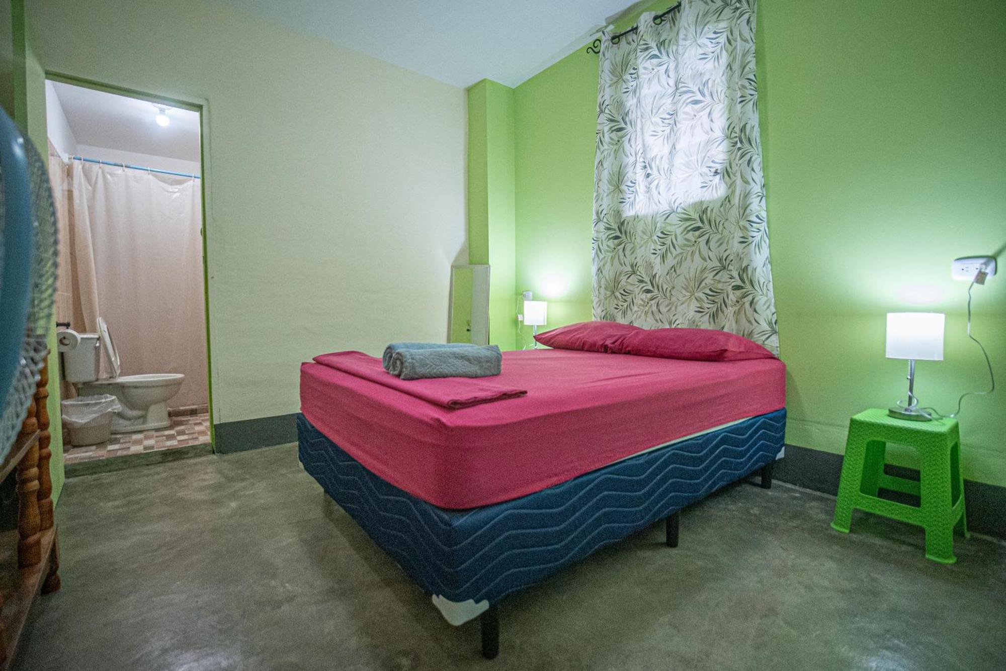 Hostal Mochilas กรานาดา ห้อง รูปภาพ