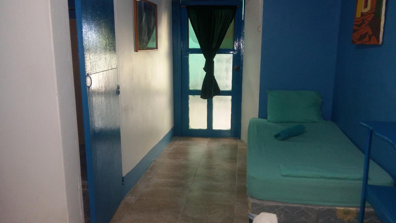 Hostal Mochilas กรานาดา ภายนอก รูปภาพ