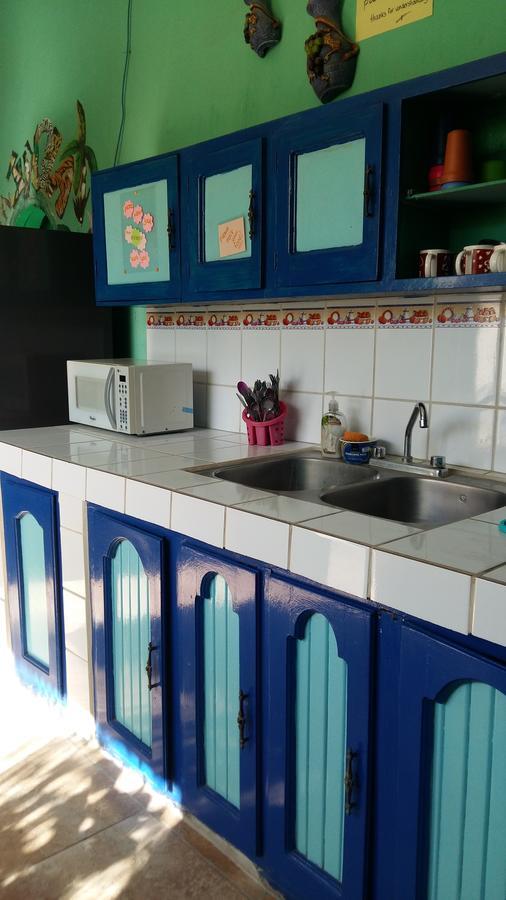 Hostal Mochilas กรานาดา ภายนอก รูปภาพ